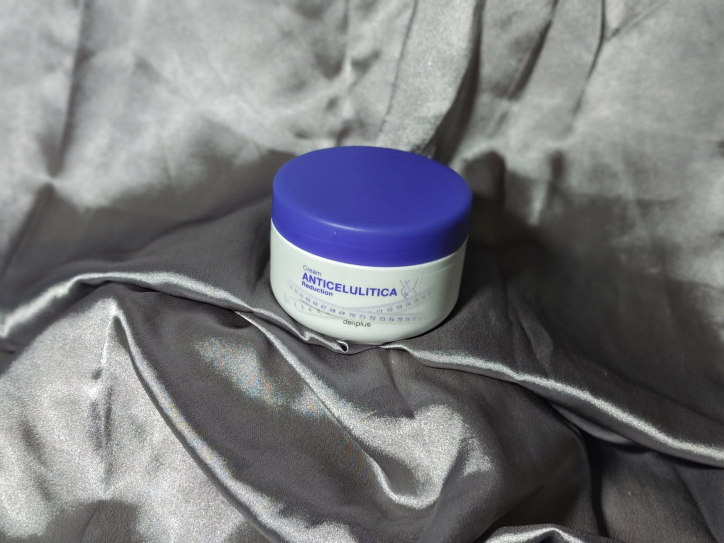 Box Deenoon Store Radiance & Firmness Trio – Hydration, Olive Care & Anti-Cellulite