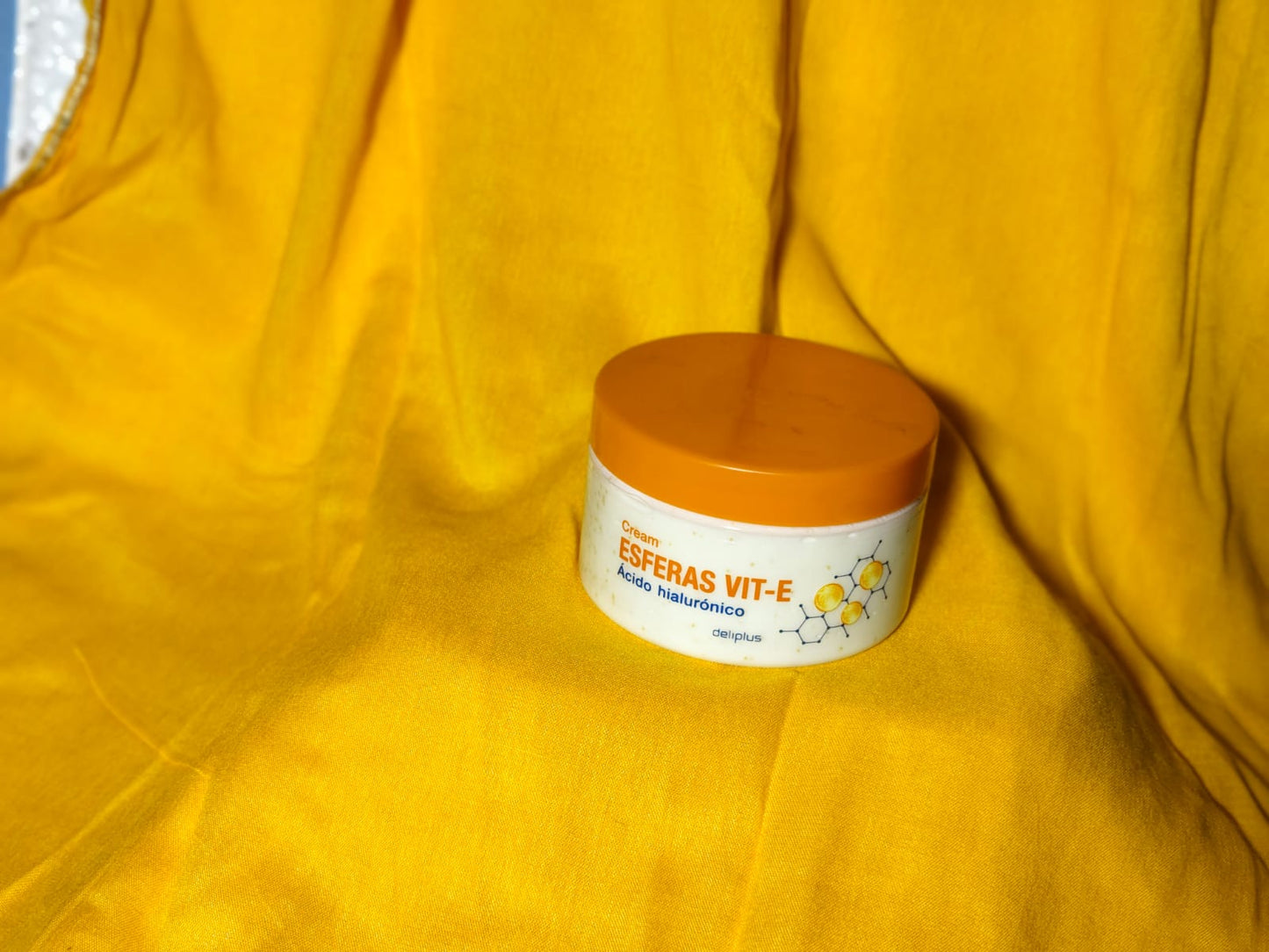 Box Deenoon Store Radiance & Firmness Trio – Hydration, Olive Care & Anti-Cellulite