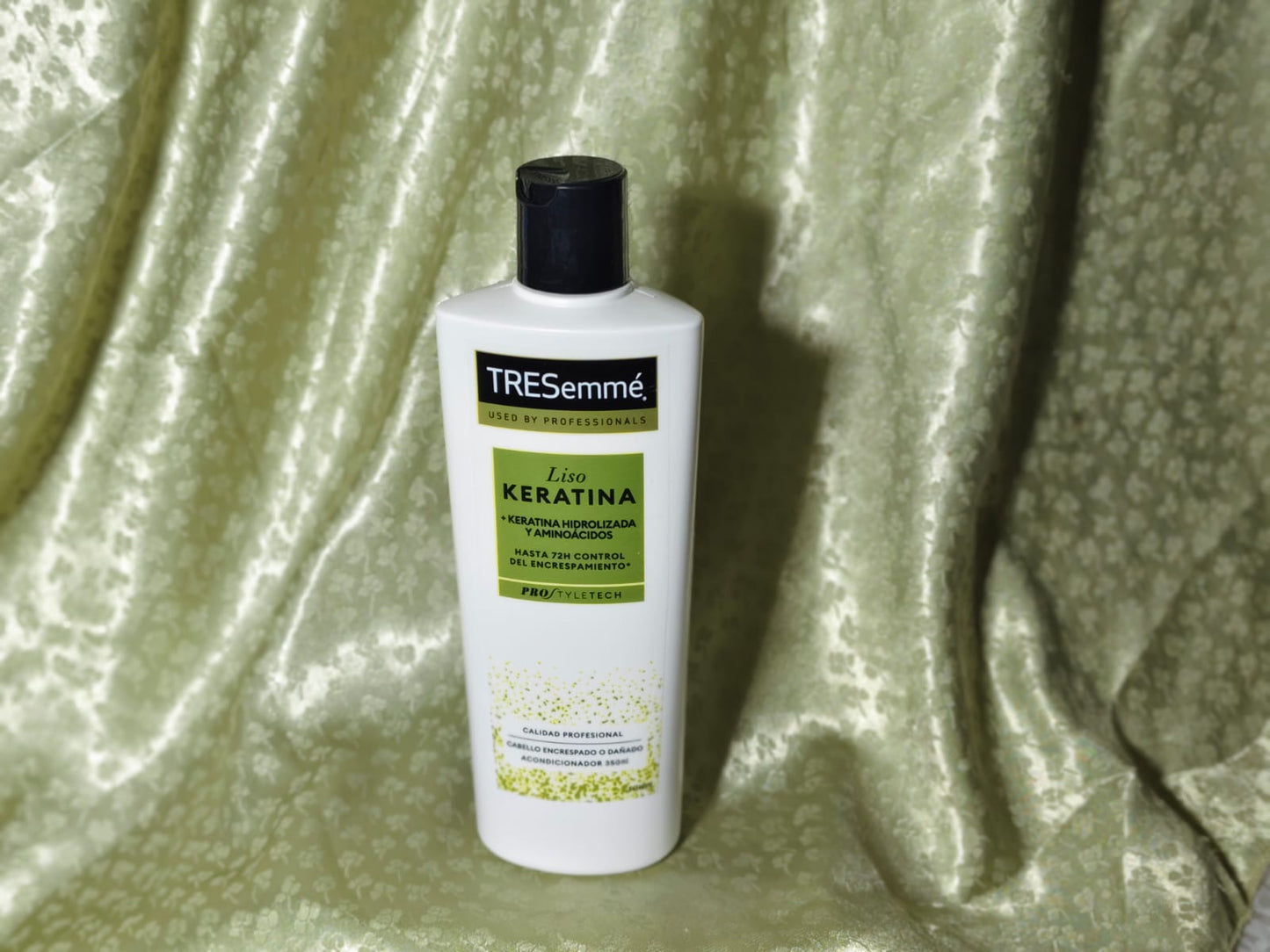 TRESemmé Keratin Smooth Conditioner – 5 Benefits in 1 for Sleek, Frizz-Free Hair | Deenoon Store